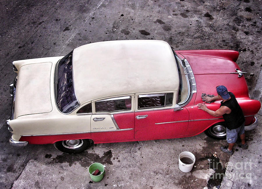 Cuba - La Habana - Bel Air Car Wash Photograph by Carlos Alkmin