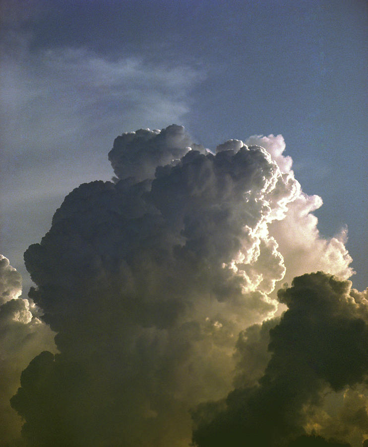 Cumulonimbus Storm Cloud Photograph by Peter Menzel/science Photo Library
