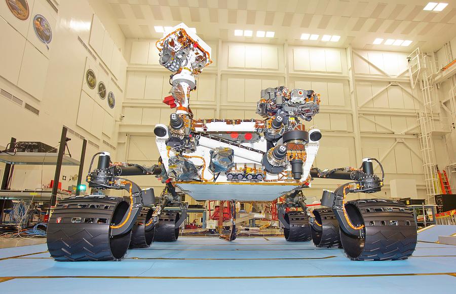 Curiosity Rover Photograph by Science Photo Library Curiosity Rover Photograph by Science Photo Library
