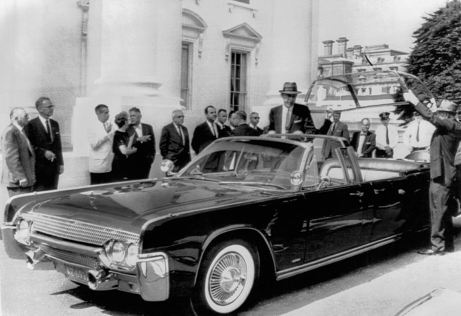 Custom Lincoln Limo For JFK Photograph by Underwood Archives