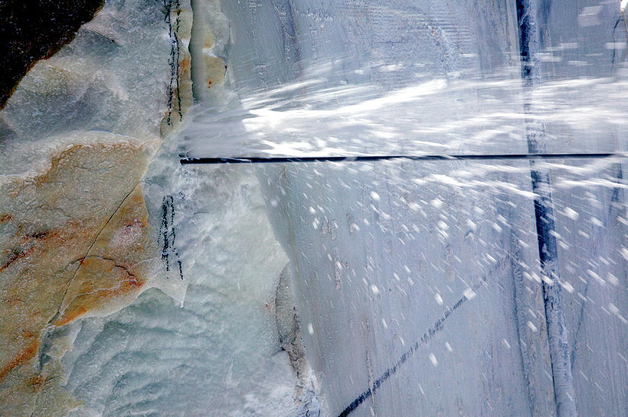 Cutting Marble Photograph by Science Photo Library Cutting Marble Photograph by Science Photo Library