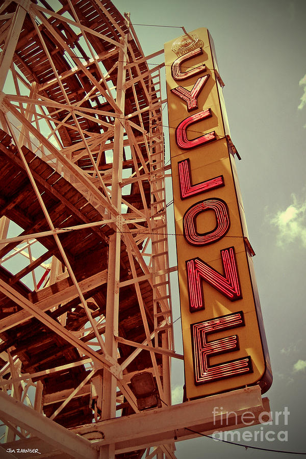 New York City Digital Art - Cyclone Roller Coaster - Coney Island by Jim Zahniser
