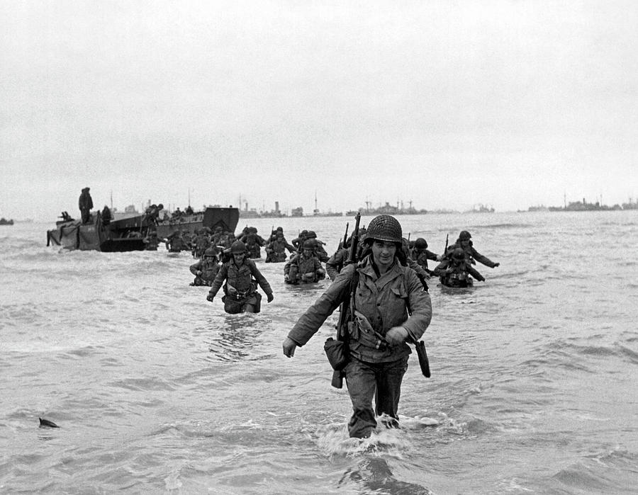 D-Day Reinforcements Photograph by Underwood Archives