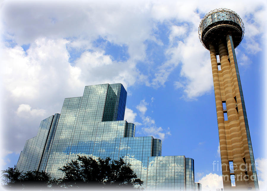Dallas Reunion Tower Photograph by Kathy  White