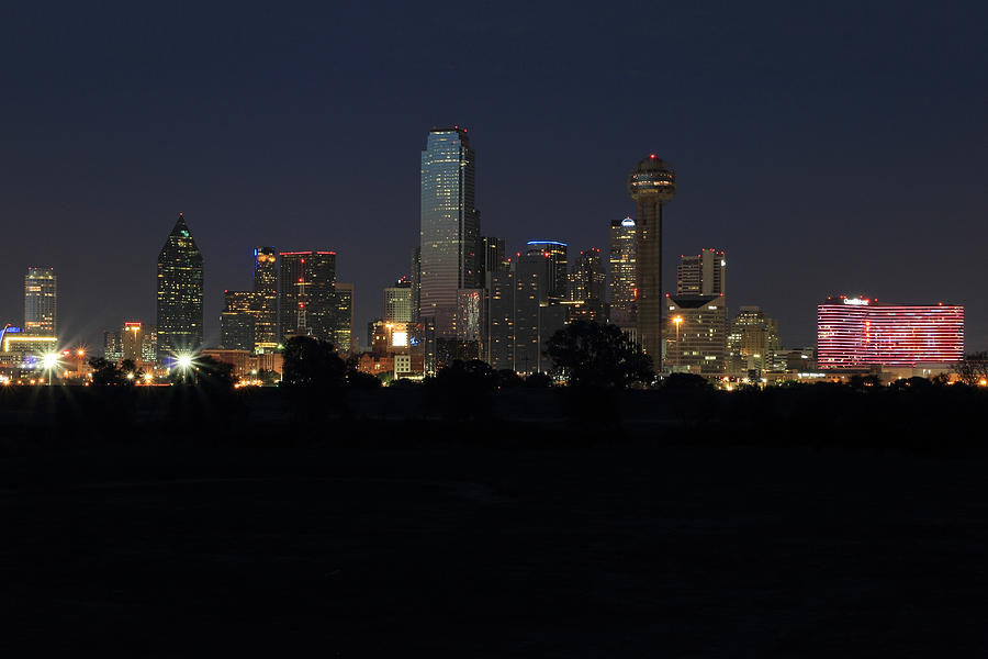 Dallas Skyline Twilight Photograph by Jonathan Davison