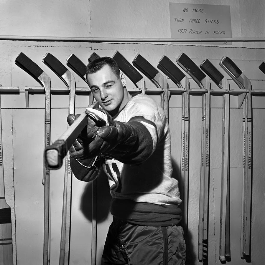 Vancouver Canucks Photograph - Dan Belisle of the Vancouver Canucks 1960 by Mountain Dreams