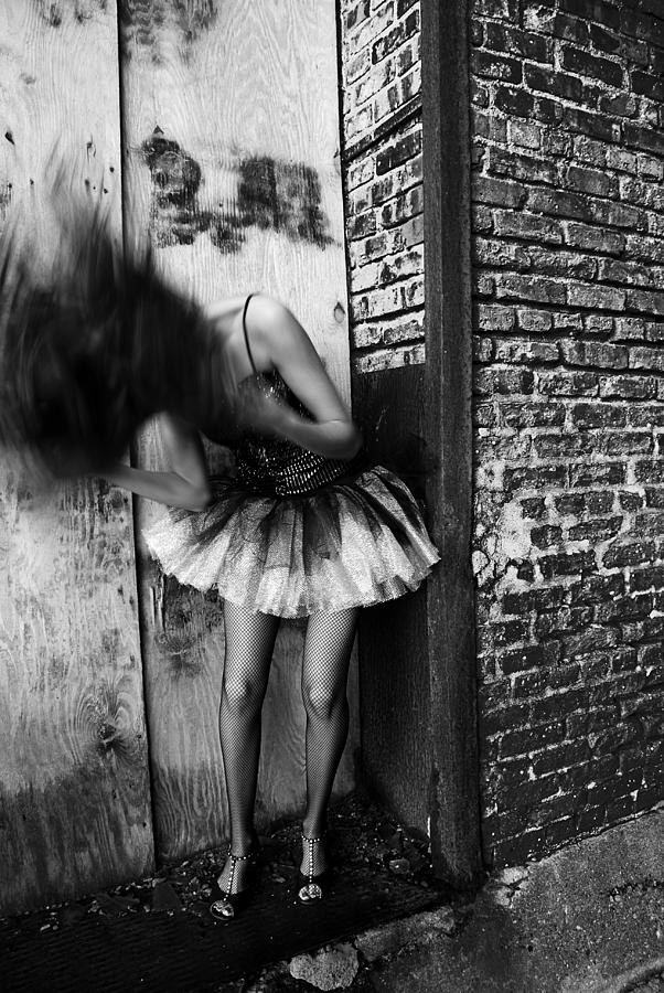 Black And White Photograph - Dancer In The Alley by Jon Van Gilder