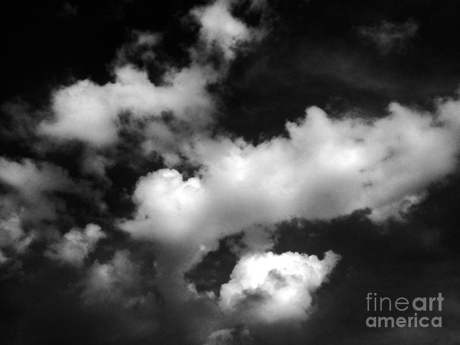Dark clouds are comin Photograph by WaLdEmAr BoRrErO