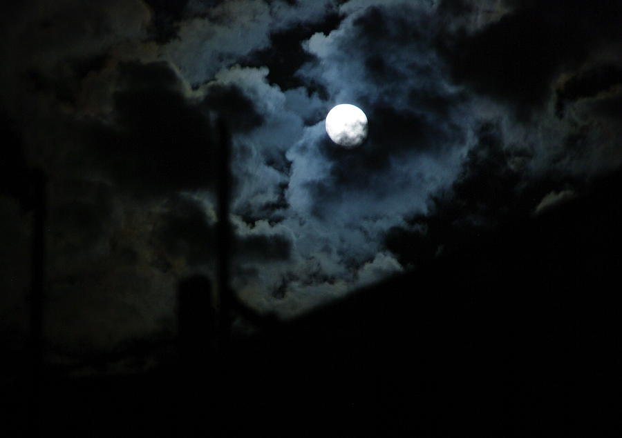Music Photograph - Dark side of the Moon by Csongor Licskai