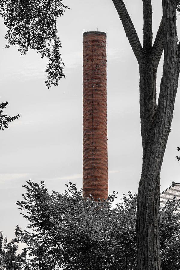 Dartmouth College Photograph - Dartmouth Smoke Stack by Sherman Perry