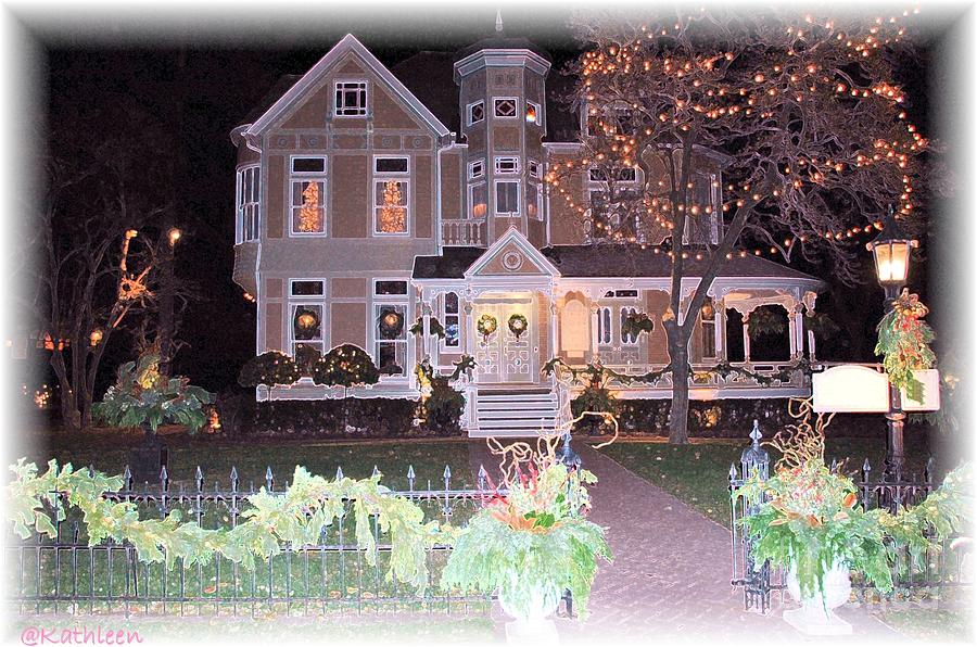 Decorated Home Photograph by Kathleen Struckle - Fine Art America
