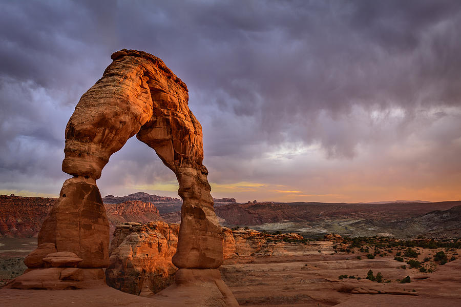 Delicate Arch at Sunset Photograph by Greg Vaughn - Fine Art America