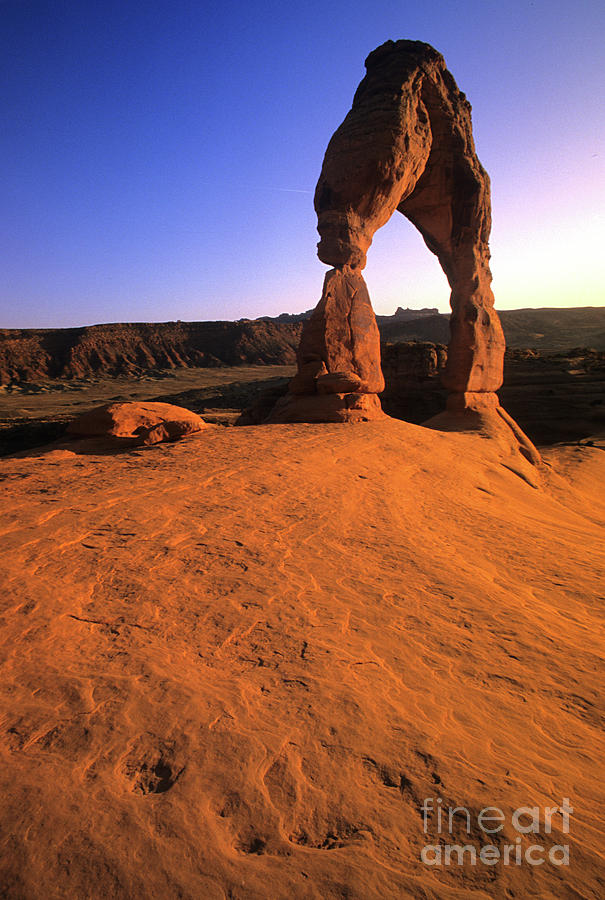 Arches National Park Photograph - Delicate Arch by Bob Christopher