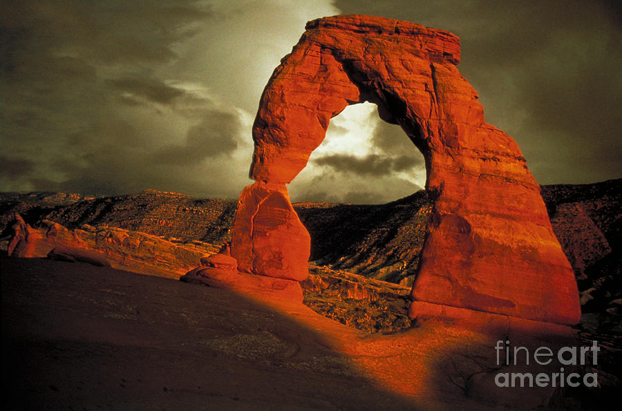 Delicate Arch In Arches National Park Photograph by Ron Sanford