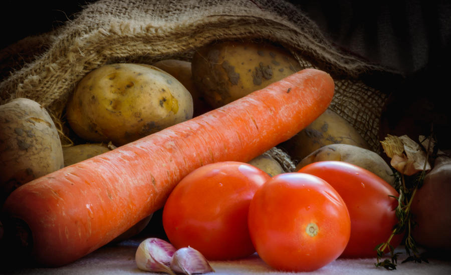 Carrot Photograph - Delicious vegetables   by Yvon van der Wijk