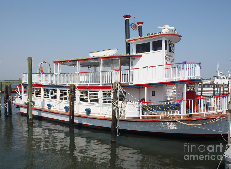 Delta Lady Riverboat Out Of Captree Photograph by John Telfer