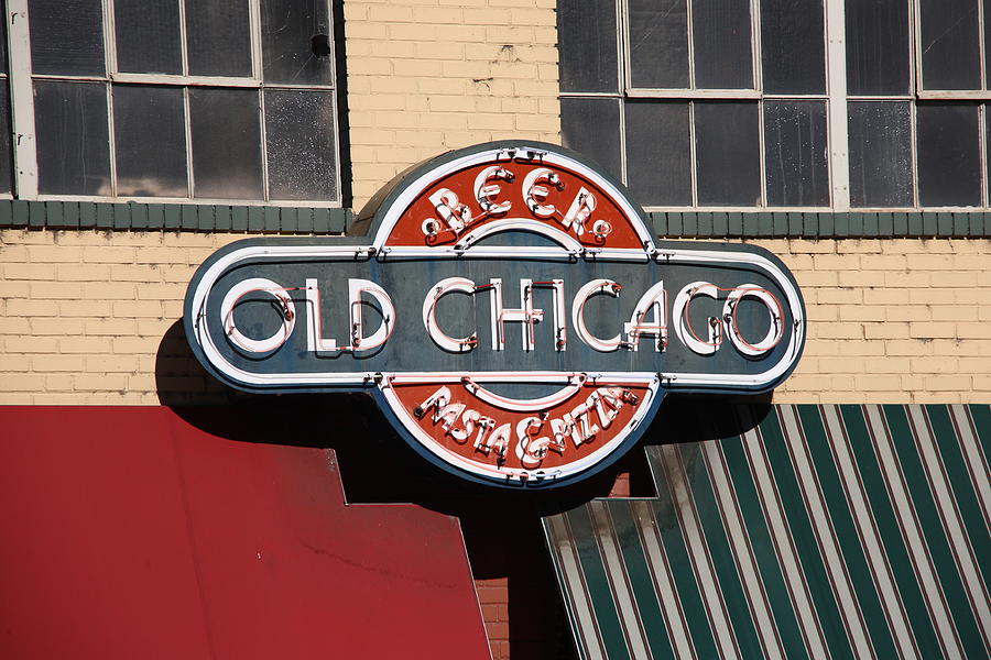 Denver - Old Chicago Beer Photograph by Frank Romeo