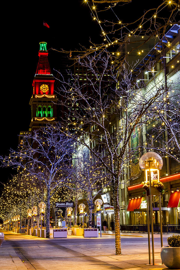 Denvers 16th Street Mall During Holidays Photograph by Teri Virbickis