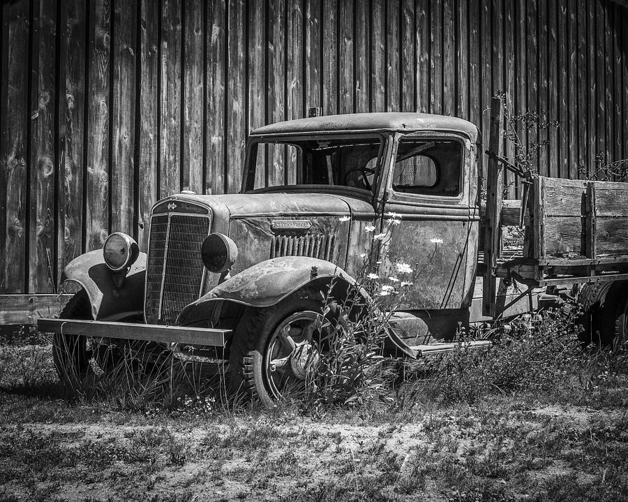 Derelict Truck Photograph by Kyle Wasielewski
