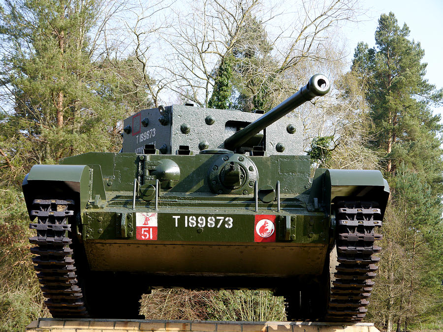 Desert Rats - Cromwell Mark IV Tank Little Audrey 1 Photograph by Richard Reeve