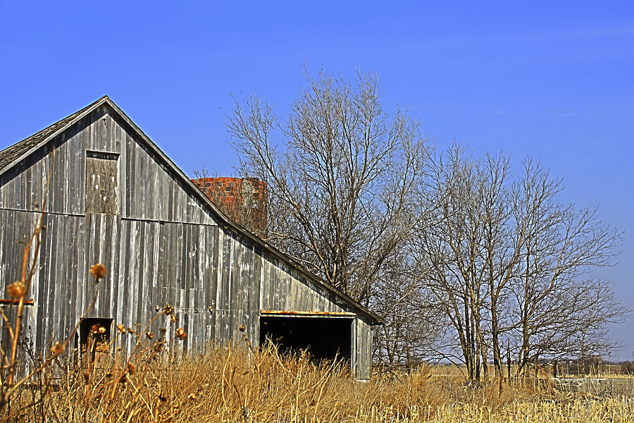 Deserted Kansas Barn Photograph by Barbara Dean