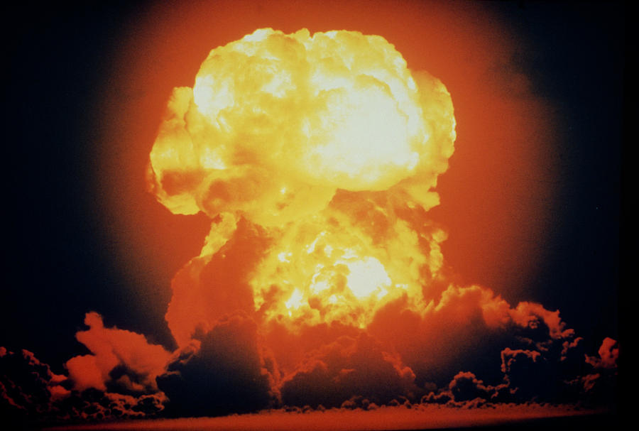 Detonation Of A Hydrogen Bomb At Bikini Atoll. Photograph by Us Navy/science Photo Library