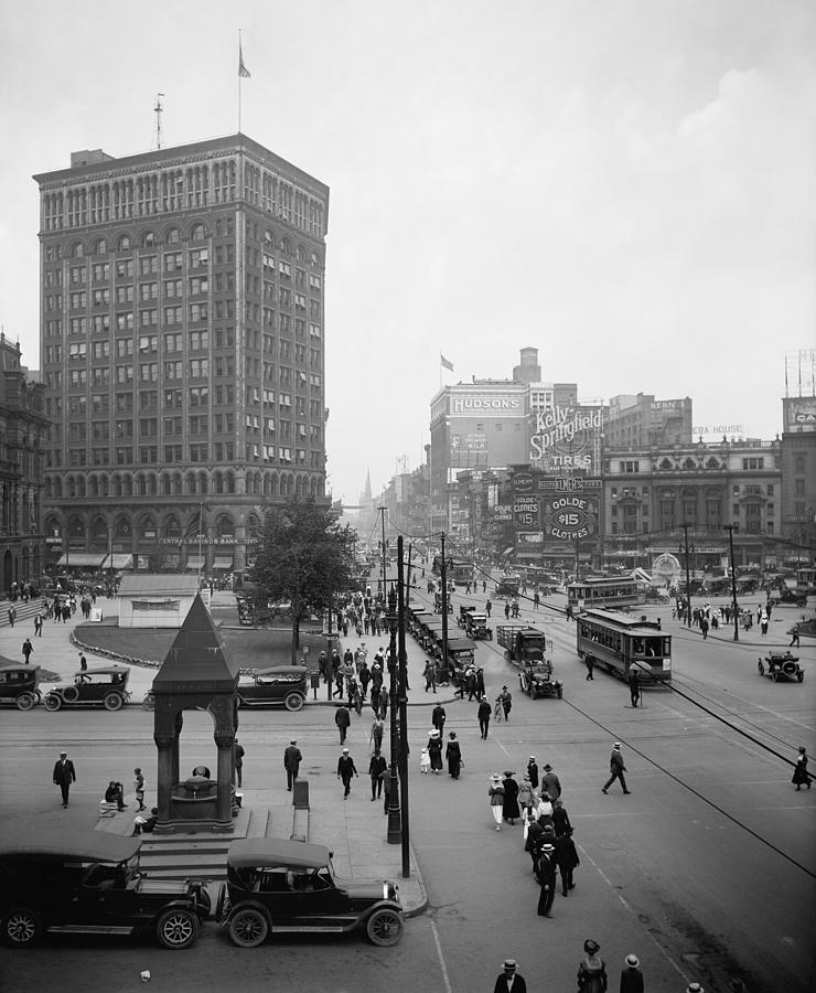 Detroit, C1917 Painting by Granger | Fine Art America