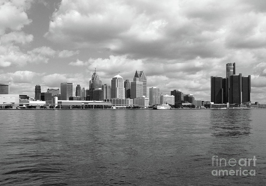 Detroit Skyline Photograph by Ann Horn