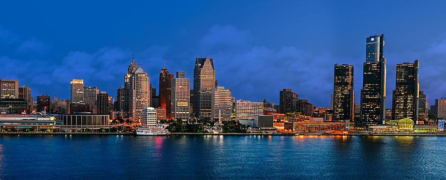 Detroit Skyline Early Night Photograph by Levin Rodriguez