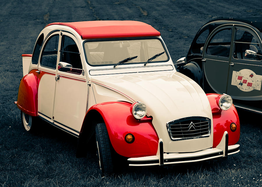 Deux Chevaux in Red and White Photograph by Ronda Broatch