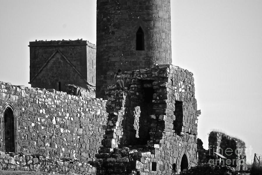 Black And White Photograph - Devenish Island - Mo-Laisses House by Kimberly McDonell