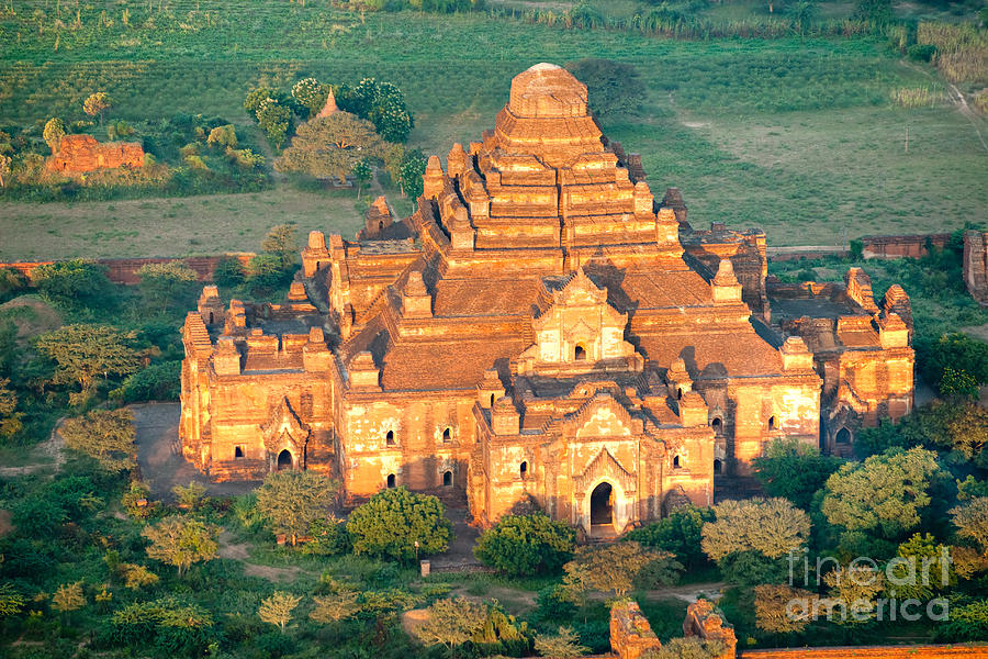Dhammayangyi temple - Bagan Photograph by Luciano Mortula