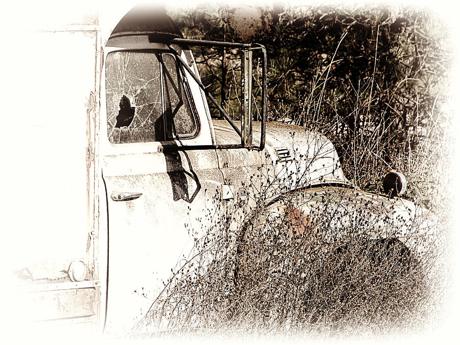 Diamond T Truck Photograph - Diamond in the Rough by Ron Roberts