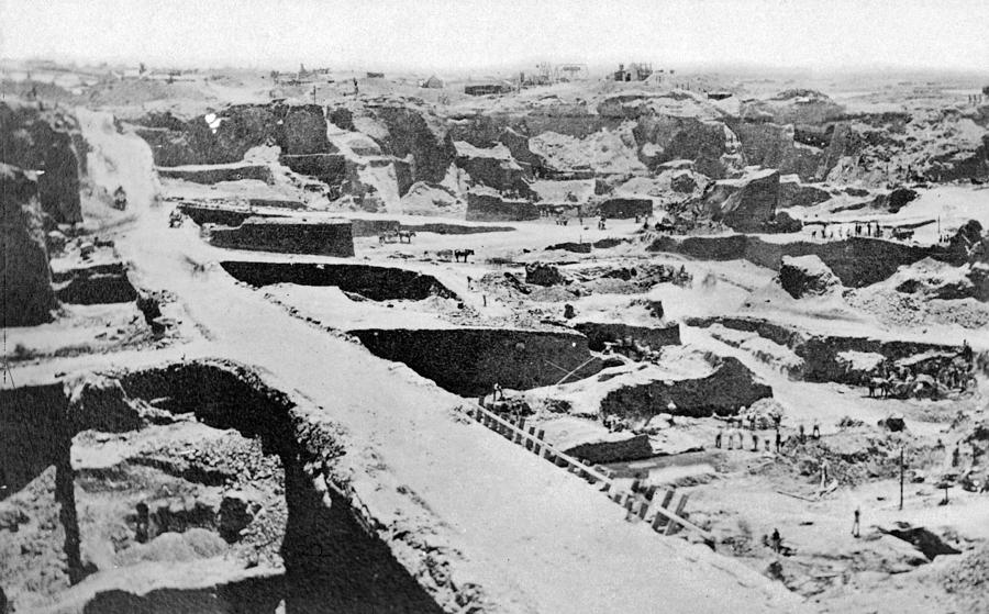 Diamond Mining, 1882 Photograph by Granger