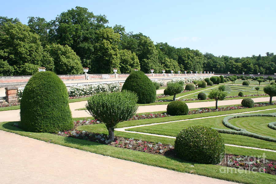 Garden Photograph - Diane De Poitiers Gardens by Christiane Schulze Art And Photography Garden Photograph - Diane De Poitiers Gardens by Christiane Schulze Art And Photography