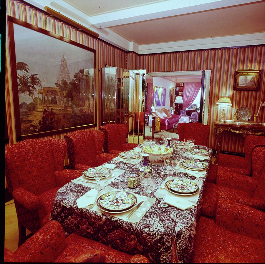 Diane Von Furstenbergs Dining Room Photograph by Horst P. Horst