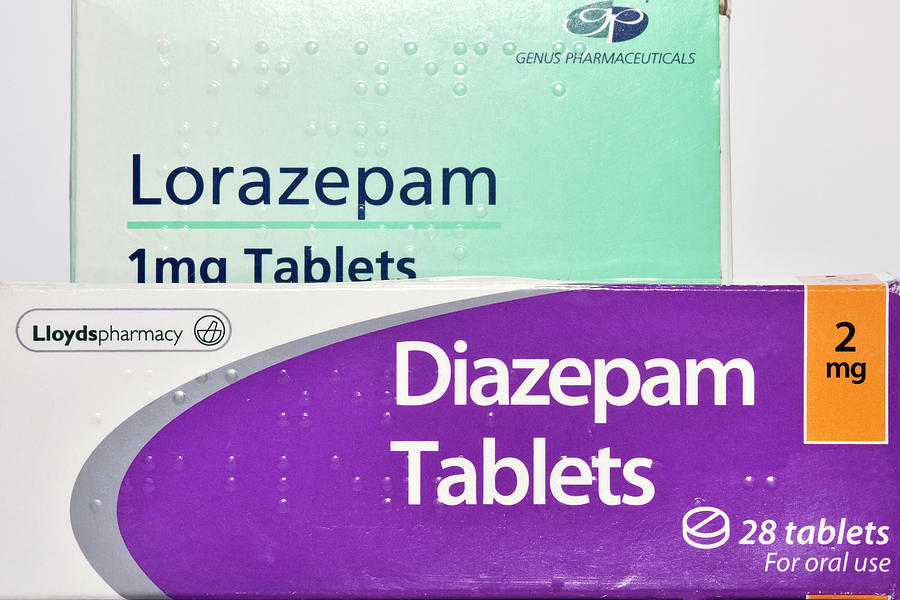 Diazepam And Lorazepam Drugs Photograph By Dr P Marazziscience Photo Library 4751