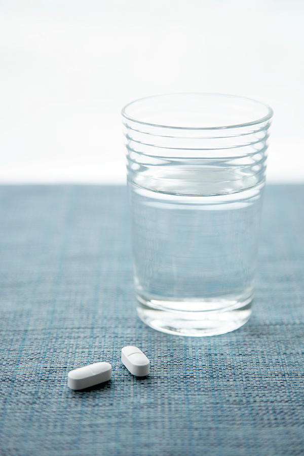 Pill Photograph - Dietary Supplements by Claudia Dulak / Science Photo Library Pill Photograph - Dietary Supplements by Claudia Dulak / Science Photo Library