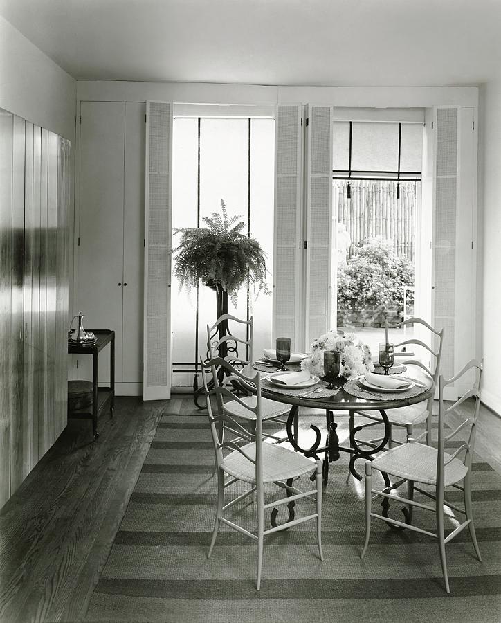 Dining Room Photograph by William Grigsby