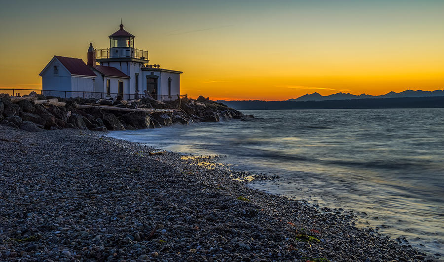 Discovery Park Sunset Photograph by Ken Stanback