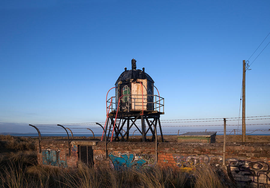 Lighthouse Photograph - Disused Lighthouse, Mornington, County by Panoramic Images