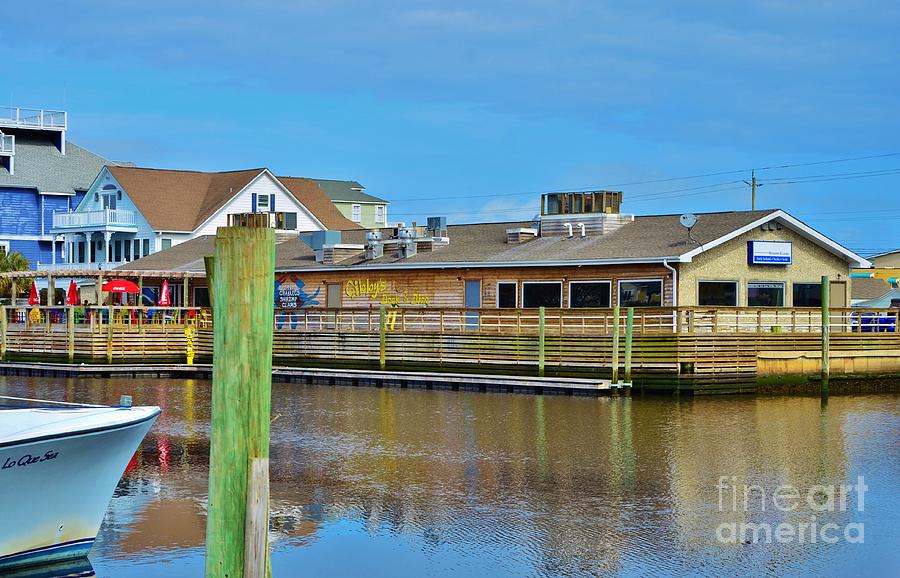 Gibbys Dock And Dine In Carolina Beach Photograph by Bob Sample