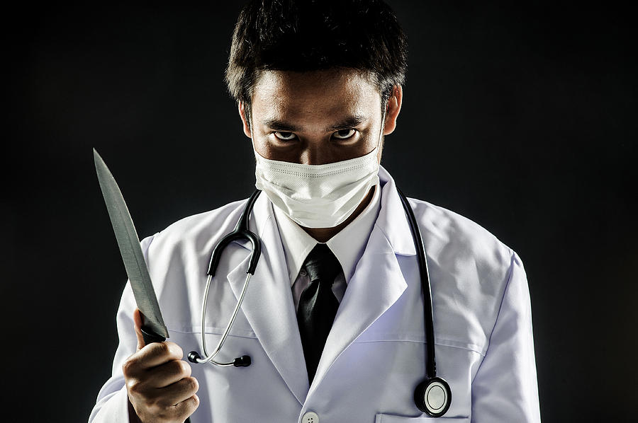 Top 10 Medical Murderers: Angel Of Death