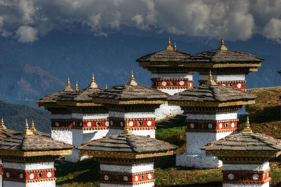 Doeche-la Stupas Photograph by Photo ©tan Yilmaz