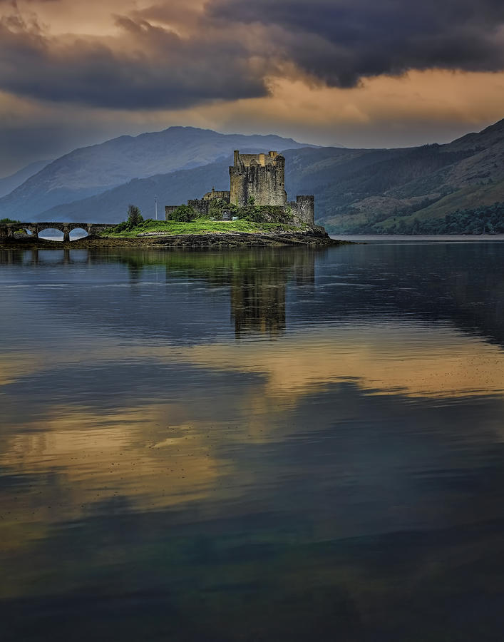Donan Castle Reflection Photograph by Ray Kent