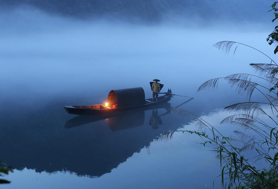 Lamp Photograph - Dong Jiang Lake by Adam Wong
