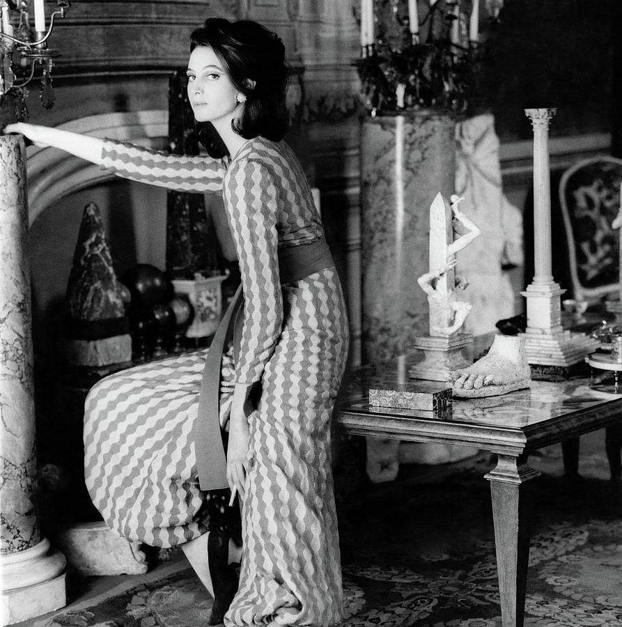 Donna Allegra Caracciolo Di Castagneto Wearing Photograph by Henry Clarke