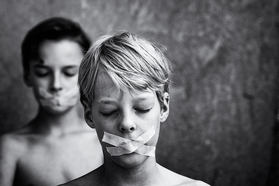 Black And White Photograph - Dont Look, Dont Speak by Mirjam Delrue