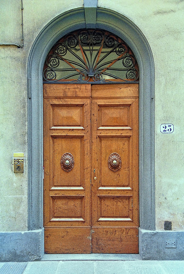 Door Number 25 Photograph by Allen Beatty