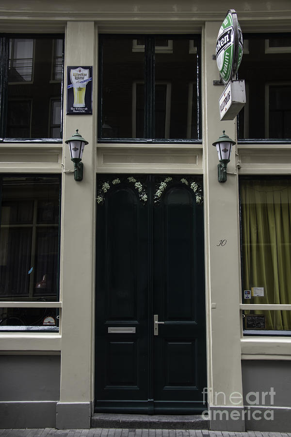 Doors of Amsterdam 04 Photograph by Teresa Mucha
